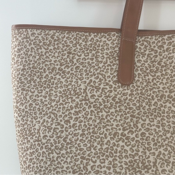 Le Weekend Anthropologie Travel Beach Vacation Leopard Print Tote - Picture 3 of 10